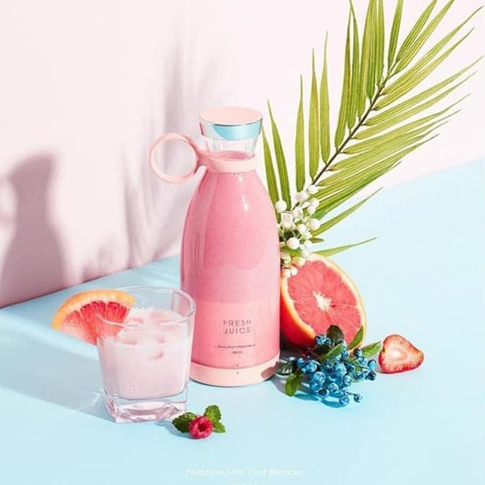 Portable Blender, USB Rechargeable Mini Juicer Blender, Electric Juicer Bottle Blender Grinder Mixer Blender for Juices, Shakes and Smoothies